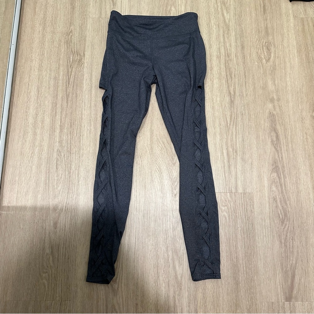 Forever 21 Criss Cross Cutout Strappy Gray Leggings Tights